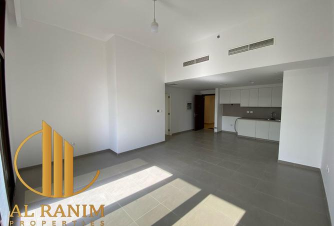 78201717 - Property Image 3