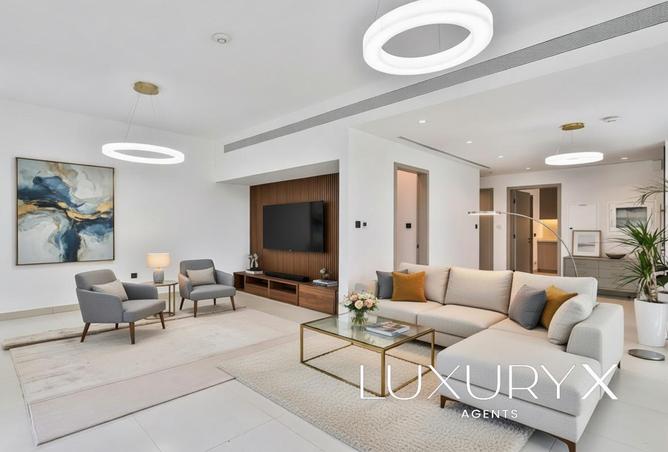 75010256 - Property Image 2