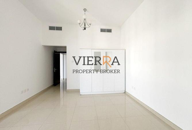 85732139 - Property Image 3