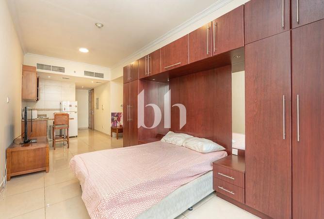 98251617 - Property Main Image