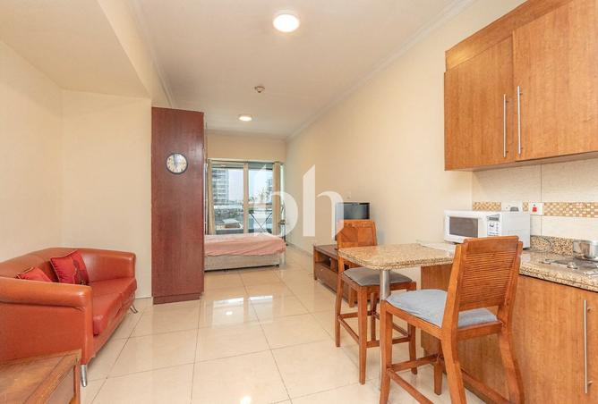 98251617 - Property Image 2