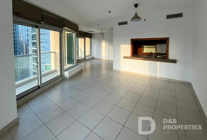 163716371 - Property Image 2