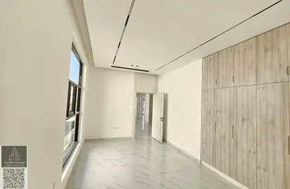 Villa - 5 Bedrooms - 7 Bathrooms for sale in Al Mowaihat 3 - Al Mowaihat - Ajman
