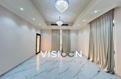 Villa - 5 Bedrooms - 7+ Bathrooms for rent in Al Aweer 1 - Al Aweer - Dubai