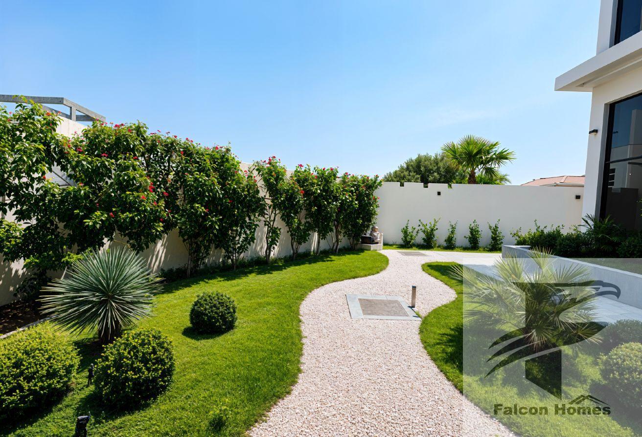 Brand New | 6BR Luxurious Villa with Big Garden photo 6
