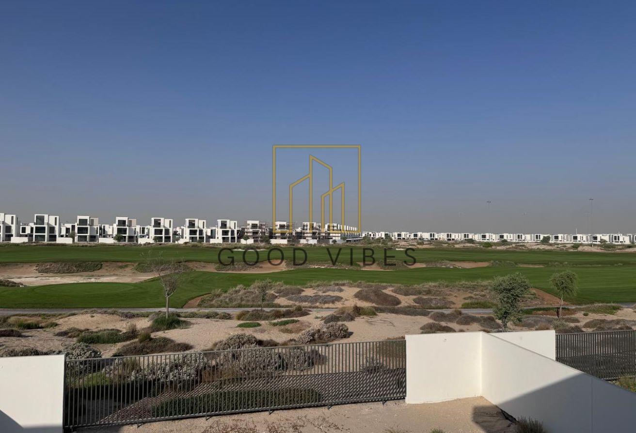 GOLF COURSE VIEW| BIG PLOT I BRAND NEW