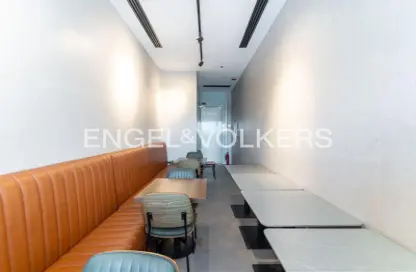 Retail - Studio - 1 Bathroom for sale in Park Towers Podium - Park Towers - DIFC - Dubai