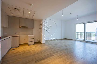 Apartment - 1 Bedroom - 1 Bathroom for rent in Waters Edge - Yas Island - Abu Dhabi