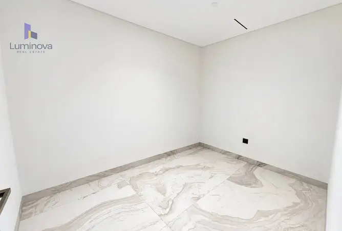 149114761 - Property Image 2
