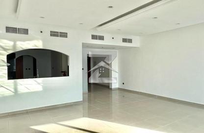 Apartment - 3 Bedrooms - 5 Bathrooms for rent in Lake Point Tower - JLT Cluster N - Jumeirah Lake Towers - Dubai