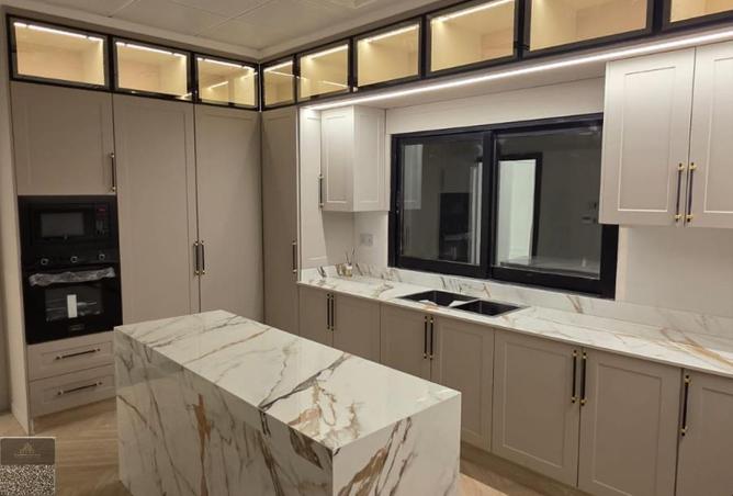 63273862 - Property Image 3