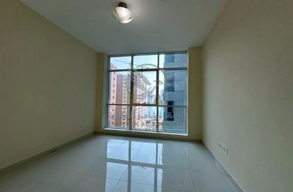 Apartment - 2 - 3 for rent in Al Khan Corniche - Al Khan - Sharjah