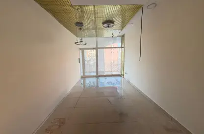 Shop - Studio - 1 Bathroom for rent in Building K06 - Greece Cluster - International City - Dubai
