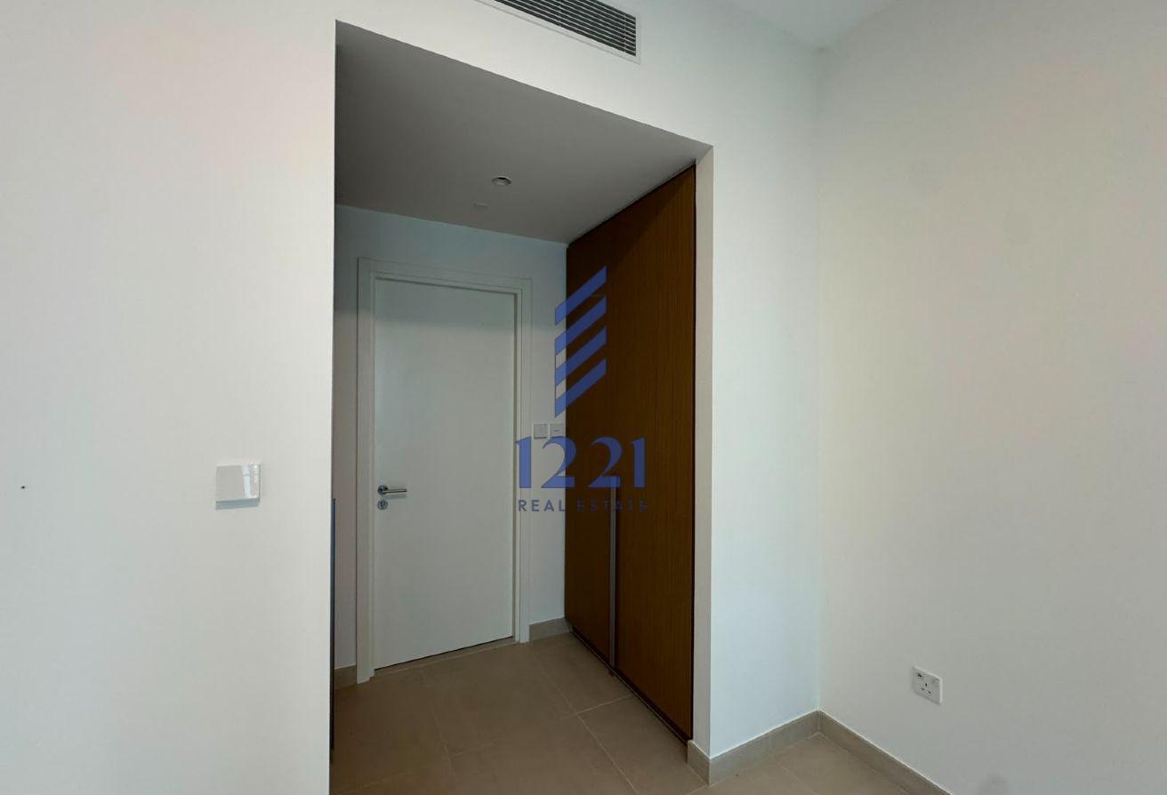 SPACIOUS 2BR | UNFURNISHED | CREEK BEACH photo 7