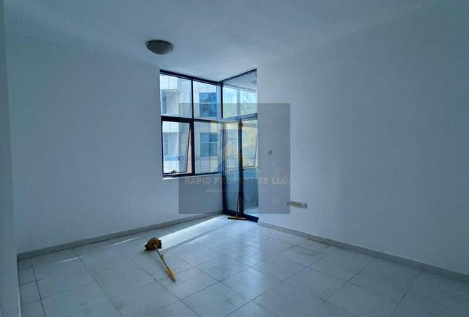 74647058 - Property Image 3