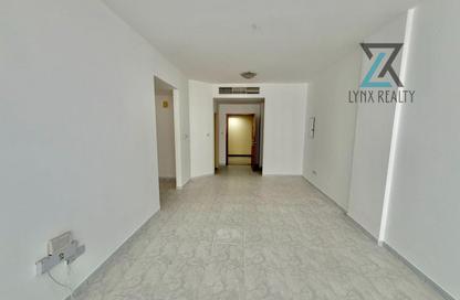 Apartment - 1 - 1 for rent in Sunrise Building - Oud Metha - Bur Dubai - Dubai Apartment - 1 - 1 for rent in Sunrise Building - Oud Metha - Bur Dubai - Dubai