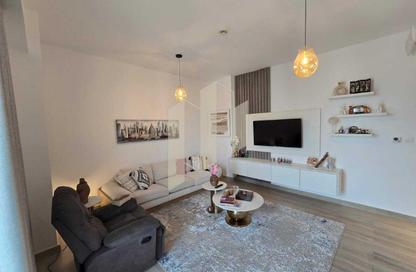 Apartment - 1 - 1 for rent in Waters Edge - Yas Island - Abu Dhabi