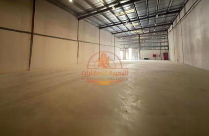 مستودع - استوديو - 3 حمامات للايجار في 18 المنطقة الصناعية رقم - المنطقة الصناعية بالشارقة - الشارقة