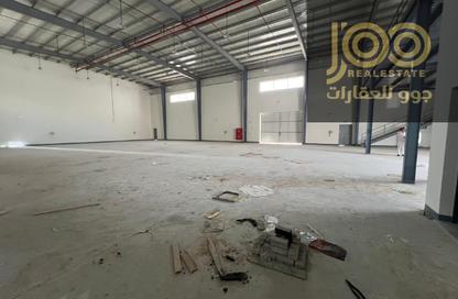 Warehouse - Studio - 3 for rent in Umm Al Thuoob - Umm Al Quwain