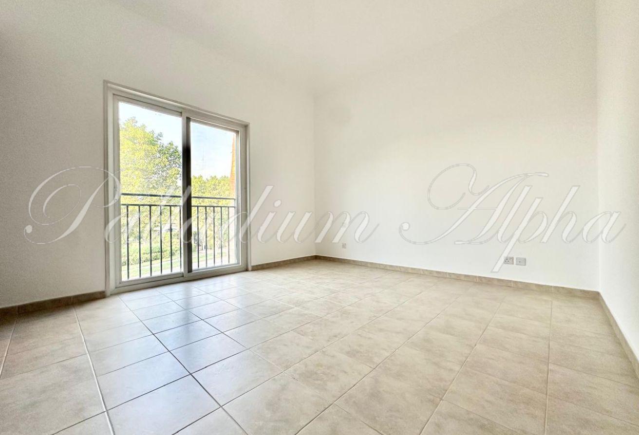 Exclusive | Large Garden | Family Community photo 30
