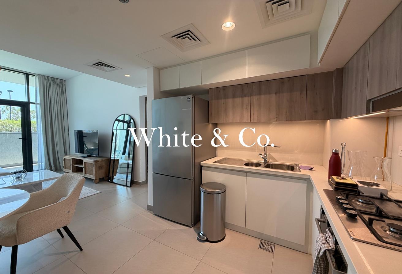 1 Bedroom | Garden Views | Unfurnished photo 5