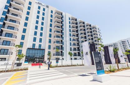 Apartment - 3 Bedrooms - 3 Bathrooms for sale in Waters Edge - Yas Island - Abu Dhabi Apartment - 3 Bedrooms - 3 Bathrooms for sale in Waters Edge - Yas Island - Abu Dhabi