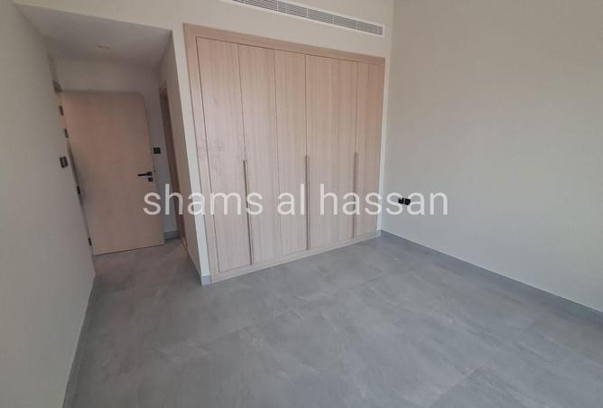 86165056 - صورة العقار 3
