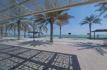 متجر - استوديو للايجار في قرية الحد - جزيرة السعديات - أبوظبي