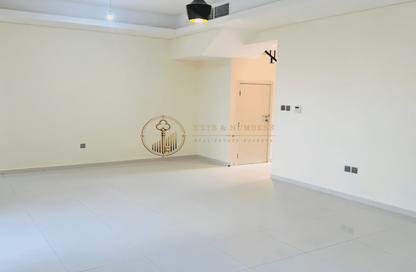 Villa - 5 - 5 for rent in Trixis - Damac Hills 2 - Dubai
