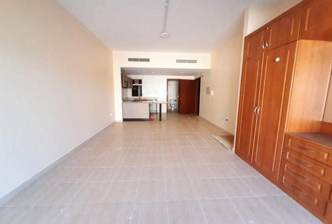 80677669 - Property Image 2