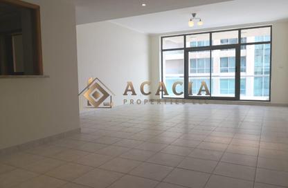 Apartment - 2 Bedrooms - 2 Bathrooms for rent in The Links East Tower - The Links - The Views - Dubai