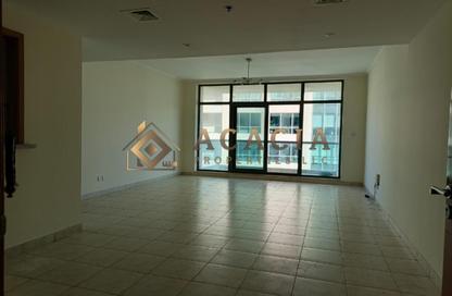 Apartment - 2 Bedrooms - 2 Bathrooms for rent in The Links East Tower - The Links - The Views - Dubai
