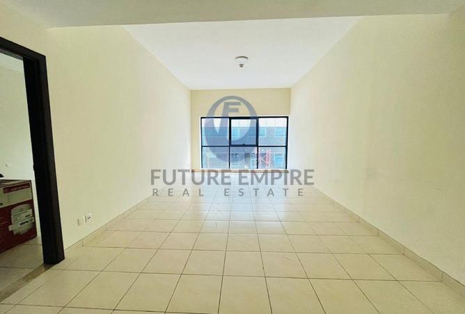 74255318 - Property Image 2