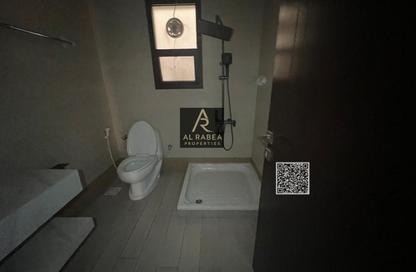 Apartment - 2 Bedrooms - 2 Bathrooms for rent in Uzair Building - Al Rawda 3 - Al Rawda - Ajman