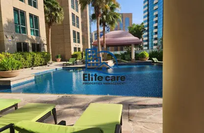 شقة - 2 غرف نوم - 3 حمامات للايجار في كابيتال بلازا A - كابيتال بلازا - شارع الكورنيش - أبوظبي