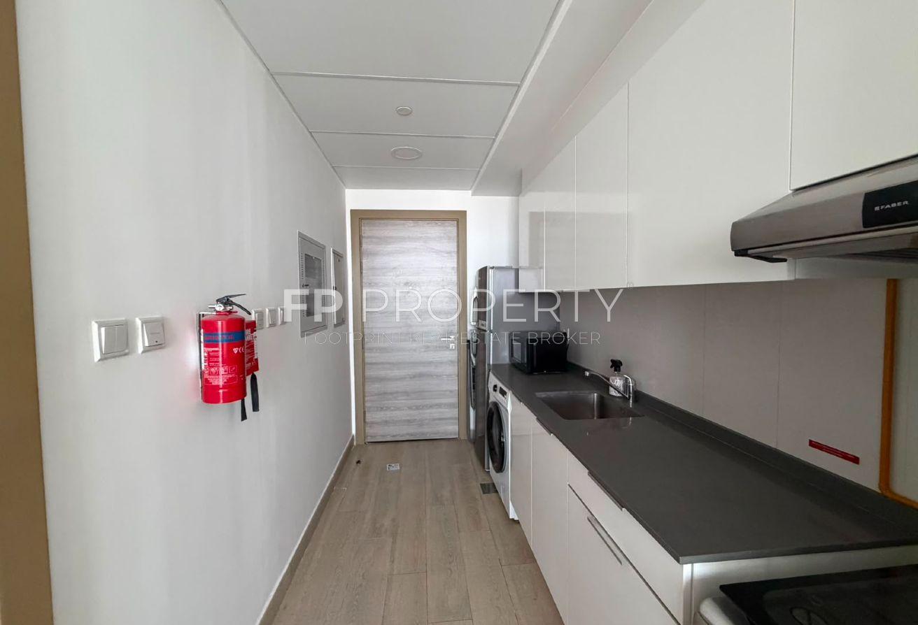 FULLY FURNISHED MARINA VIEW VACANT STUDIO photo 6