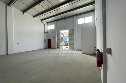 Warehouse - Studio - 1 for rent in Ajman Industrial 1 - Ajman Industrial Area - Ajman