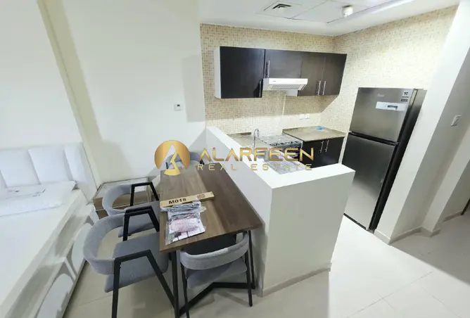 155521200 - Property Image 2