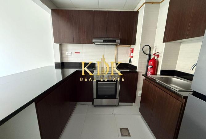 105121261 - Property Image 3