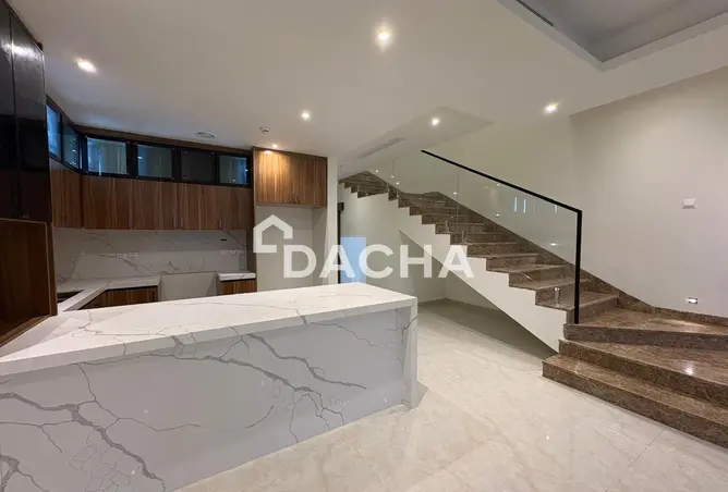 166060156 - Property Image 2