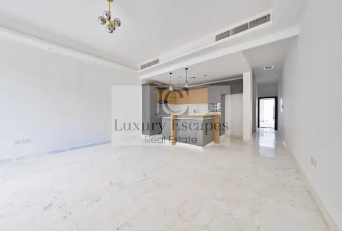 132489933 - Property Image 2