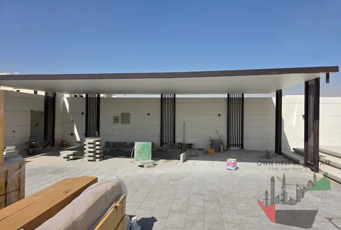 98702787 - Property Image 3