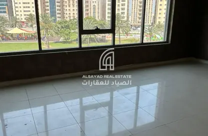 Apartment - 3 Bedrooms - 4 Bathrooms for sale in Al Safyia Building - Al Majaz - Sharjah