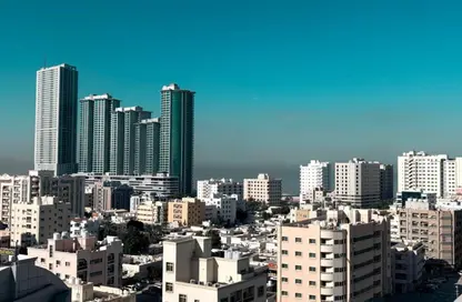 شقة - غرفة نوم - 2 حمامات للايجار في مساكن كورنيش عجمان - طريق كورنيش عجمان - عجمان