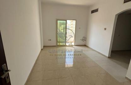 Apartment - 2 - 2 for rent in Qasimia 10 building - Al Mahatta - Al Qasimia - Sharjah