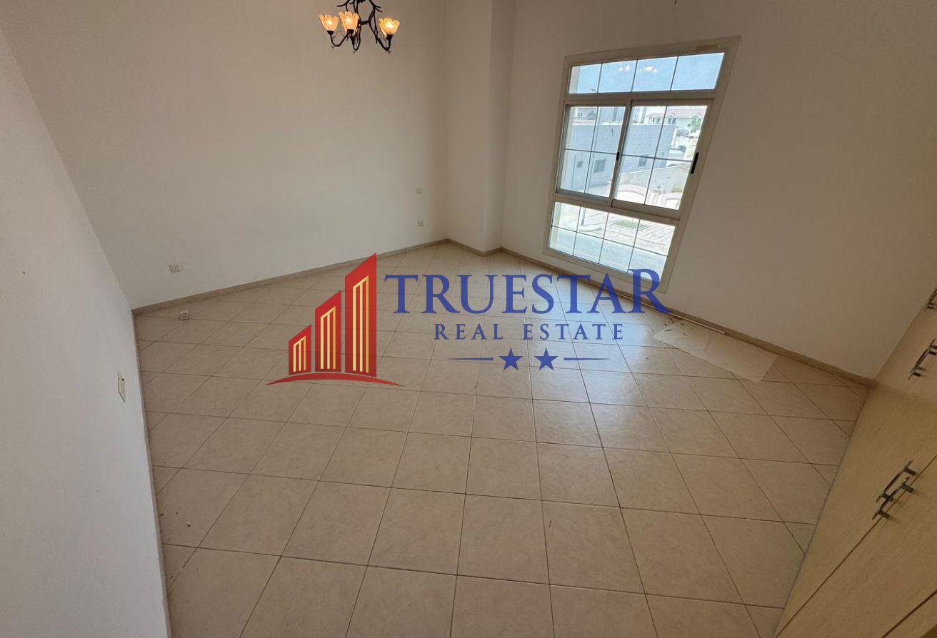 PRIVATE GARDEN SHARED POOL+GYM+GARDEN 4BR ENSUITE photo 9