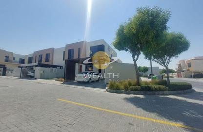 Townhouse - 4 Bedrooms - 5 Bathrooms for rent in Nasma Residence - Al Tai - Sharjah