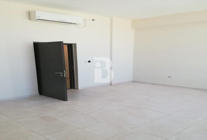 106415947 - Property Main Image