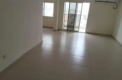 Apartment - 3 Bedrooms - 3 Bathrooms for rent in Al Majaz Pearl - Al Majaz 2 - Al Majaz - Sharjah