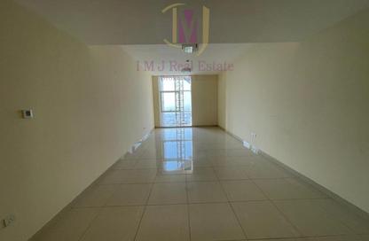 Apartment - 3 Bedrooms - 4 Bathrooms for rent in Duja Tower - Sheikh Zayed Road - Dubai
